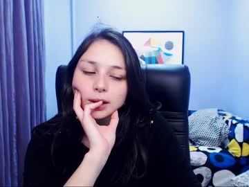 suzistarrr chaturbate