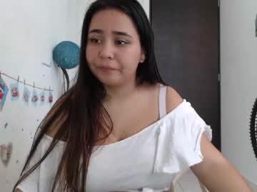 sweettits22 chaturbate