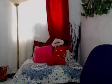 sweetyes24 chaturbate