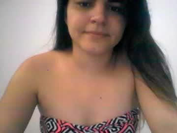 trinii21 chaturbate