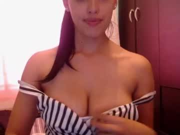 xiomyxxx chaturbate