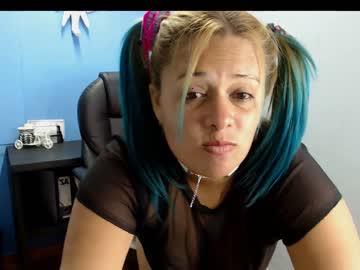 yessy_moore chaturbate